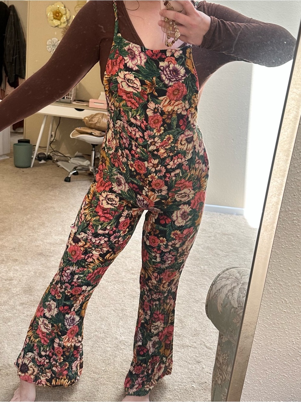 Billabong Multicolor Floral Flared Leg Overalls Women L Boho Indie Teacher Artsy